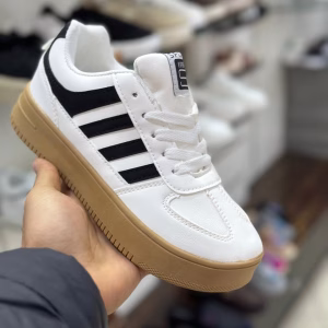 Basket Femme compensé orthopédique Blanc avec Noir Réf : H101